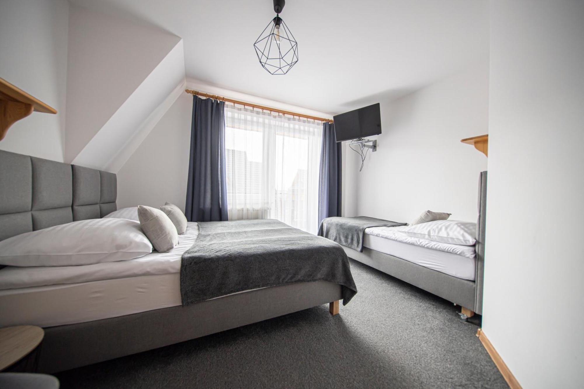 Tatrzanskie Spanie Pokoje Goscinne Poronin Zimmer foto